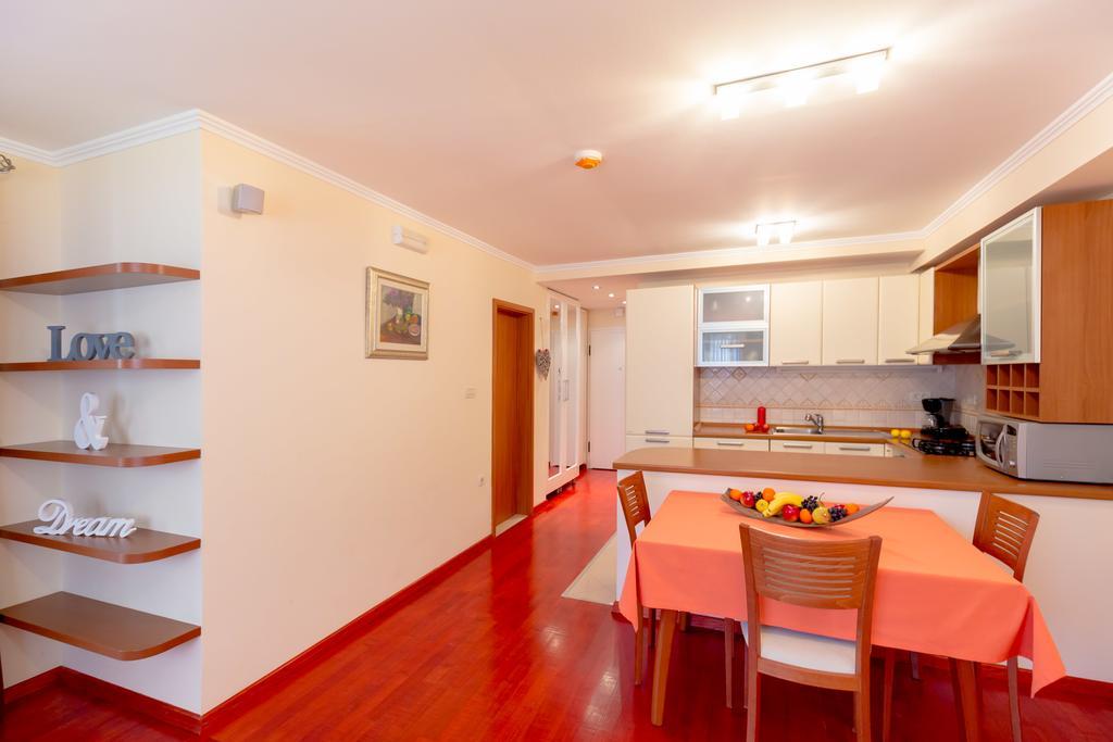 Leona & Borna'S Central Lapad Suites Dubrovnik Kültér fotó