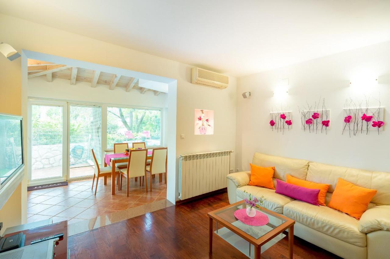 Leona & Borna'S Central Lapad Suites Dubrovnik Kültér fotó