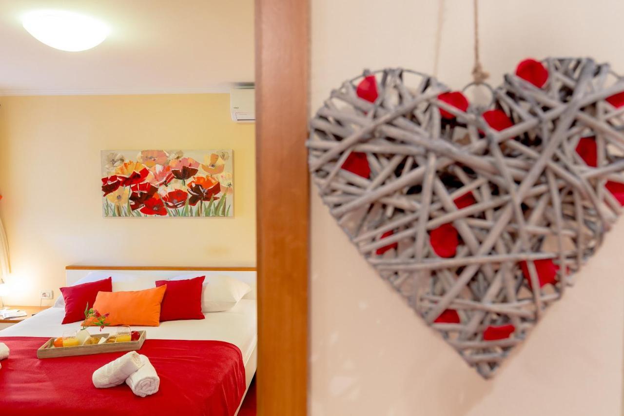 Leona & Borna'S Central Lapad Suites Dubrovnik Kültér fotó